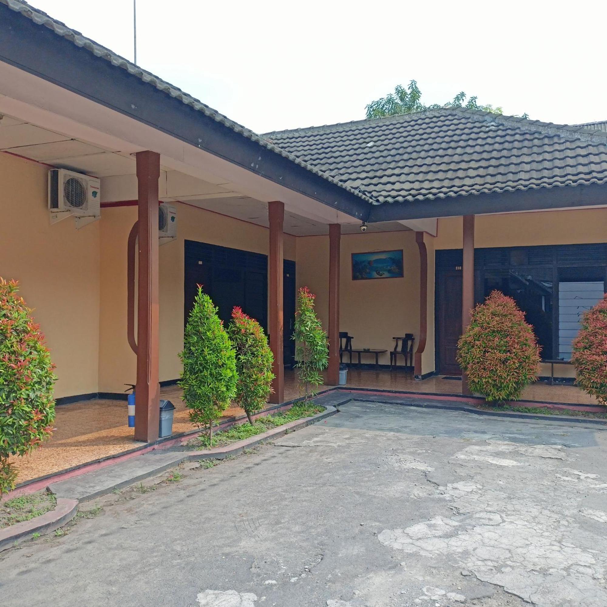 Hotel Borobudur Jogja Kejayan Exterior foto